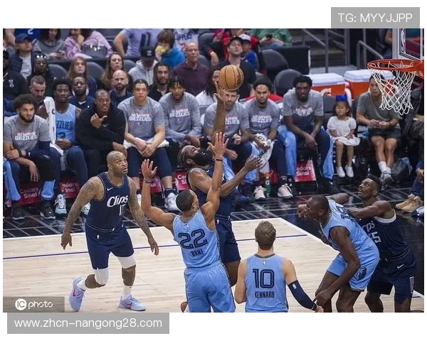 灰熊97-112黄蜂,贝恩26分难敌团队篮球